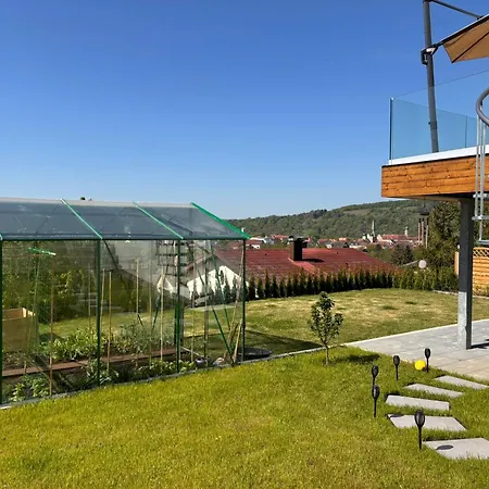 Apartment Cozy Hilltop In *