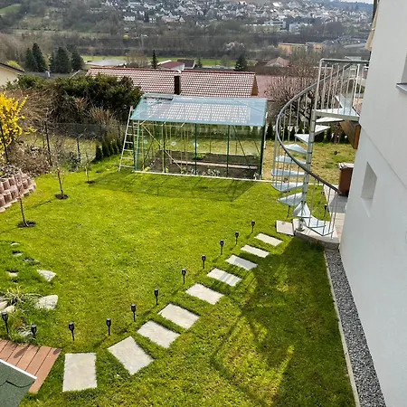 Cozy Hilltop In Apartment Weikersheim
