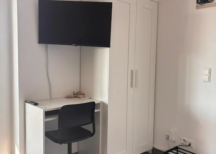 Appartement Cozy Hilltop In *